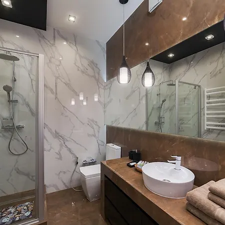 Apartment Vip In Arcadia With Sea View. *